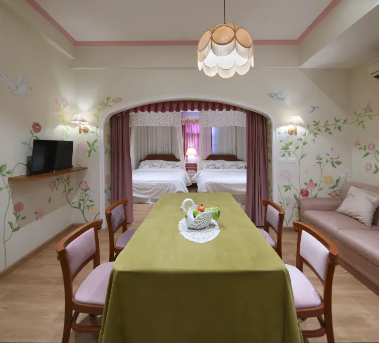 ห้องนิวโรมานซ์ - สวีท