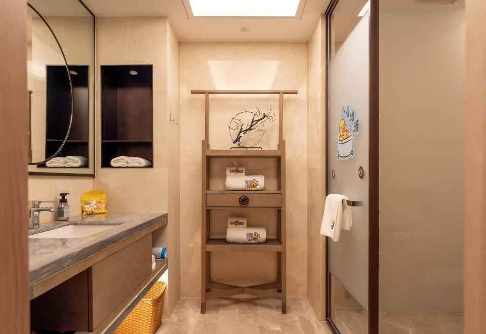 B.Duck小黄鸭亲子主题房