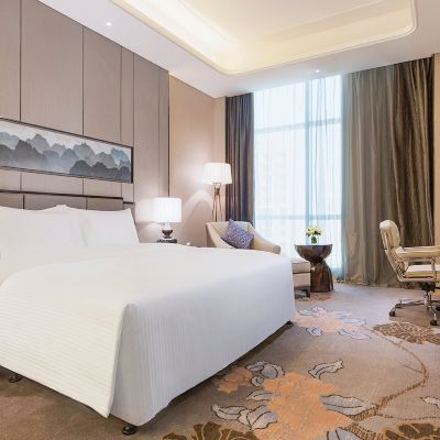 行政豪華大床房 龍巖富力萬達嘉華酒店優惠