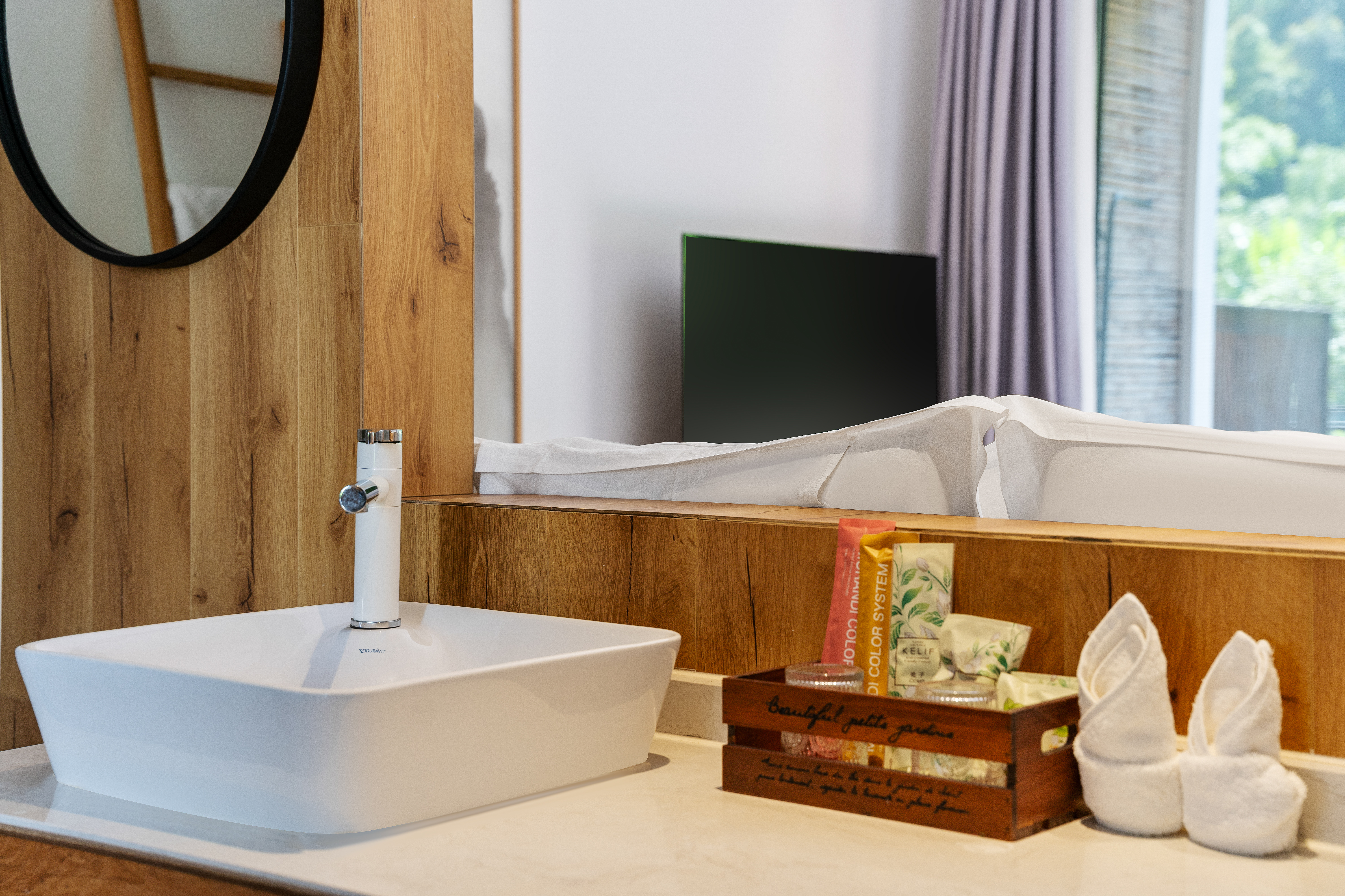 隐川·望峯大床房「景观露台+静音床垫+推窗见峯」