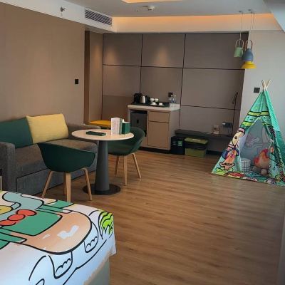 親子家庭主題房 上海南京路步行街假日飯店優惠