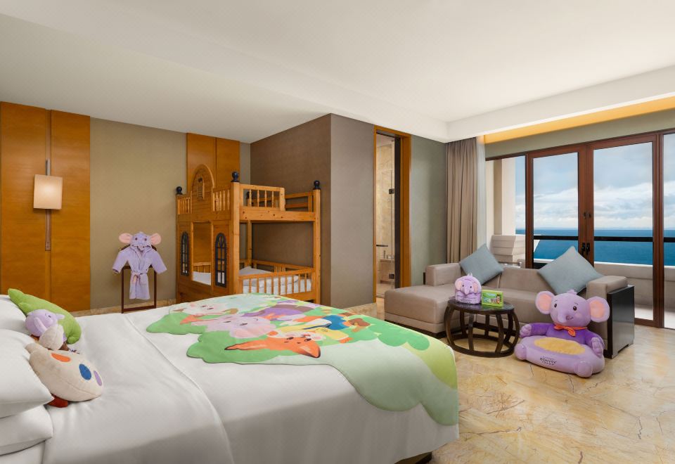 諾亞的叢林探險大象主題海景家庭房｜大床+單人床