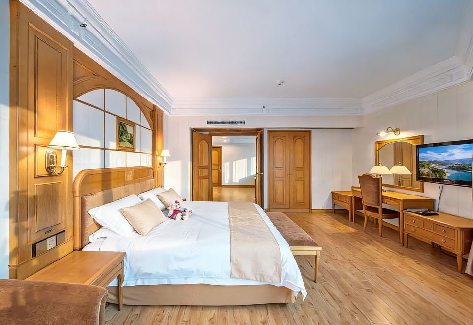 银阙.豪华都市繁花套房（一房一厅）