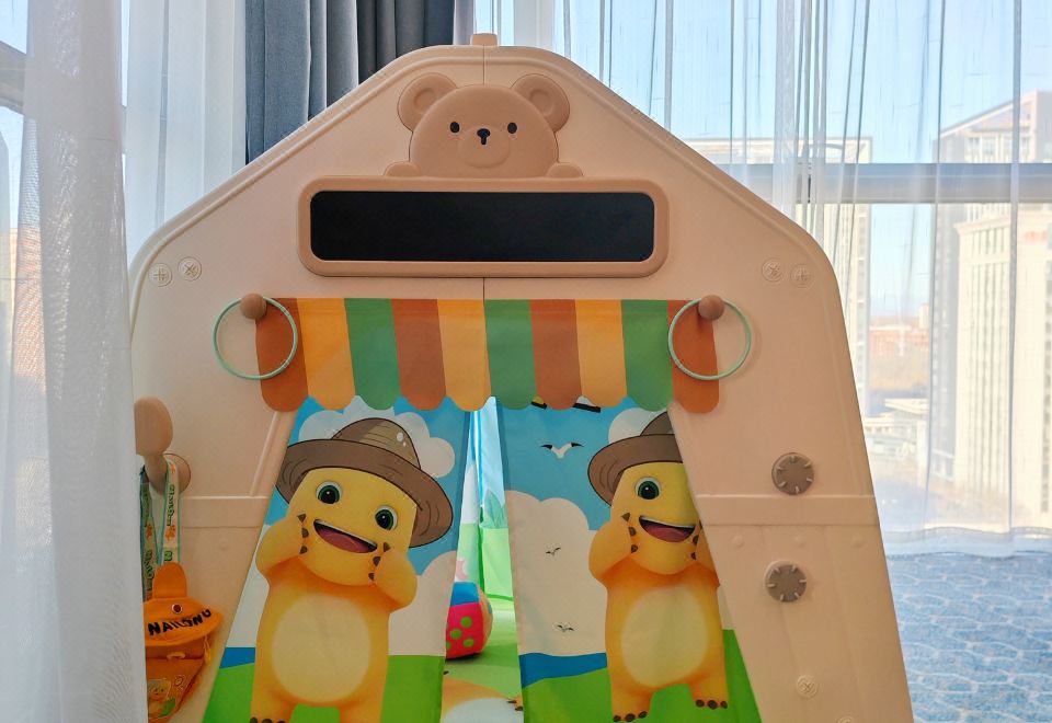 奶龙亲子豪华大床房