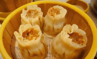 Huanman Meisu Hotel (Wanzai Ancient City Branch) - Housity