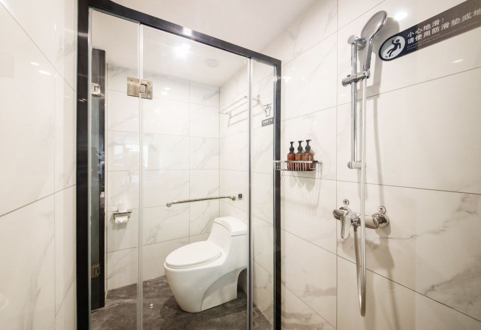 欢乐家庭亲子房