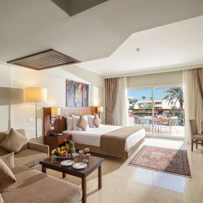 Premium Jacuzzi Suite Sultan Gardens Resort Promo Code