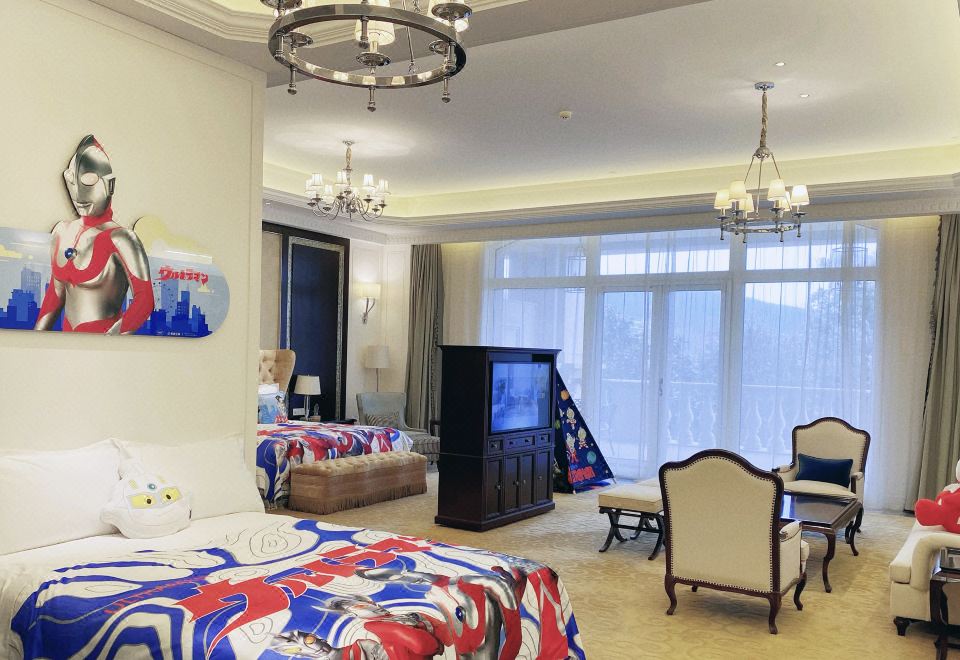 奥特曼主题亲子家庭套房（大客厅，奥特曼玩偶，浴缸）