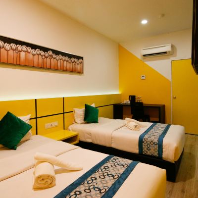 Bilik Kembar Standard Kupon Golden Roof Hotel Sunway Perak