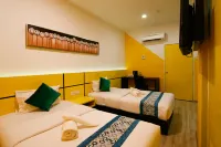 Swing & Pillows @ Golden Roof Hotel Sunway Ipoh Hotel di 