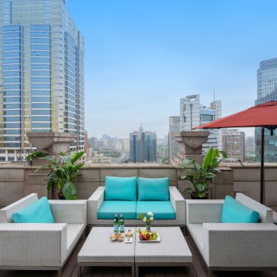 合錦閣三居大平層露台套房 | 露台+廚房+洗烘一體機 上海御錦軒凱賓斯基全套房酒店優惠