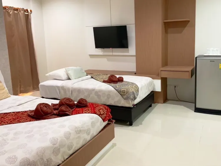 ห้องสามคน