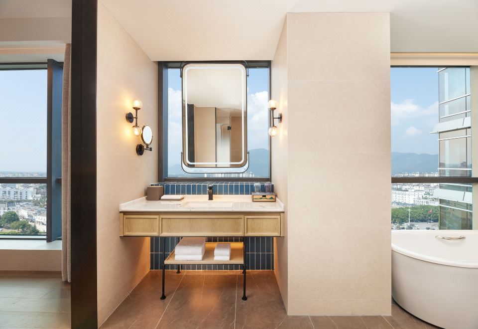 Four Points by Sheraton Xuancheng JingxianSuite