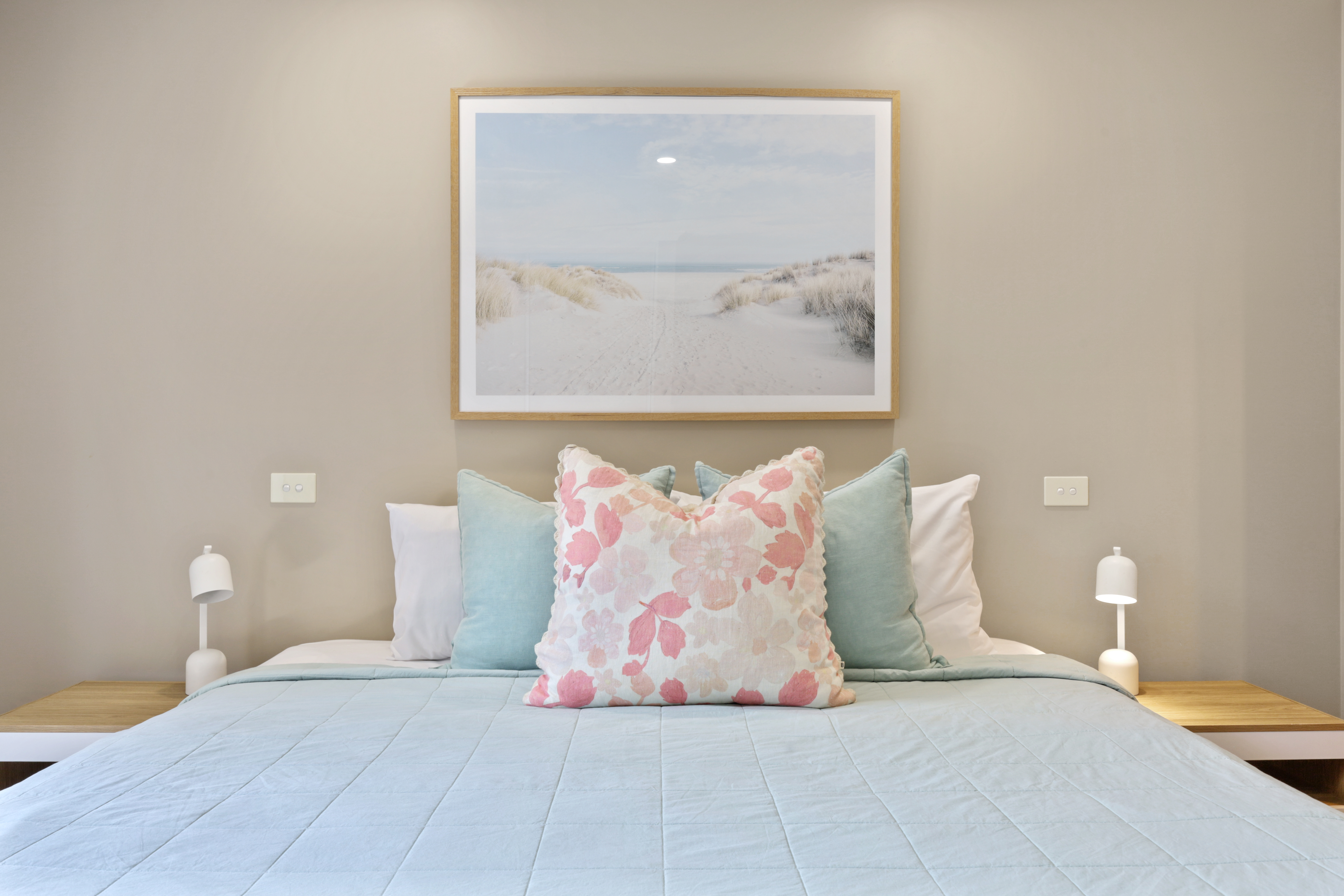 1层海湾景特大床