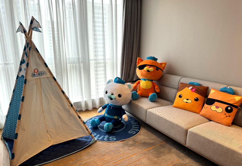 海底小縱隊主題房