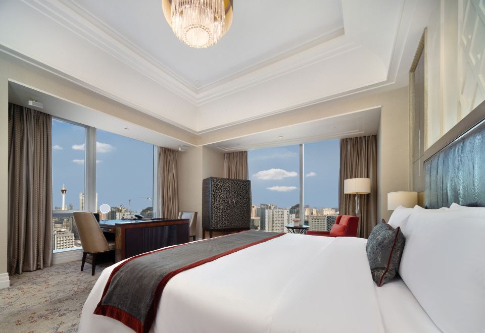 The St. Regis Chengdu1 King Bed(K1), Tower View, Guest Room
