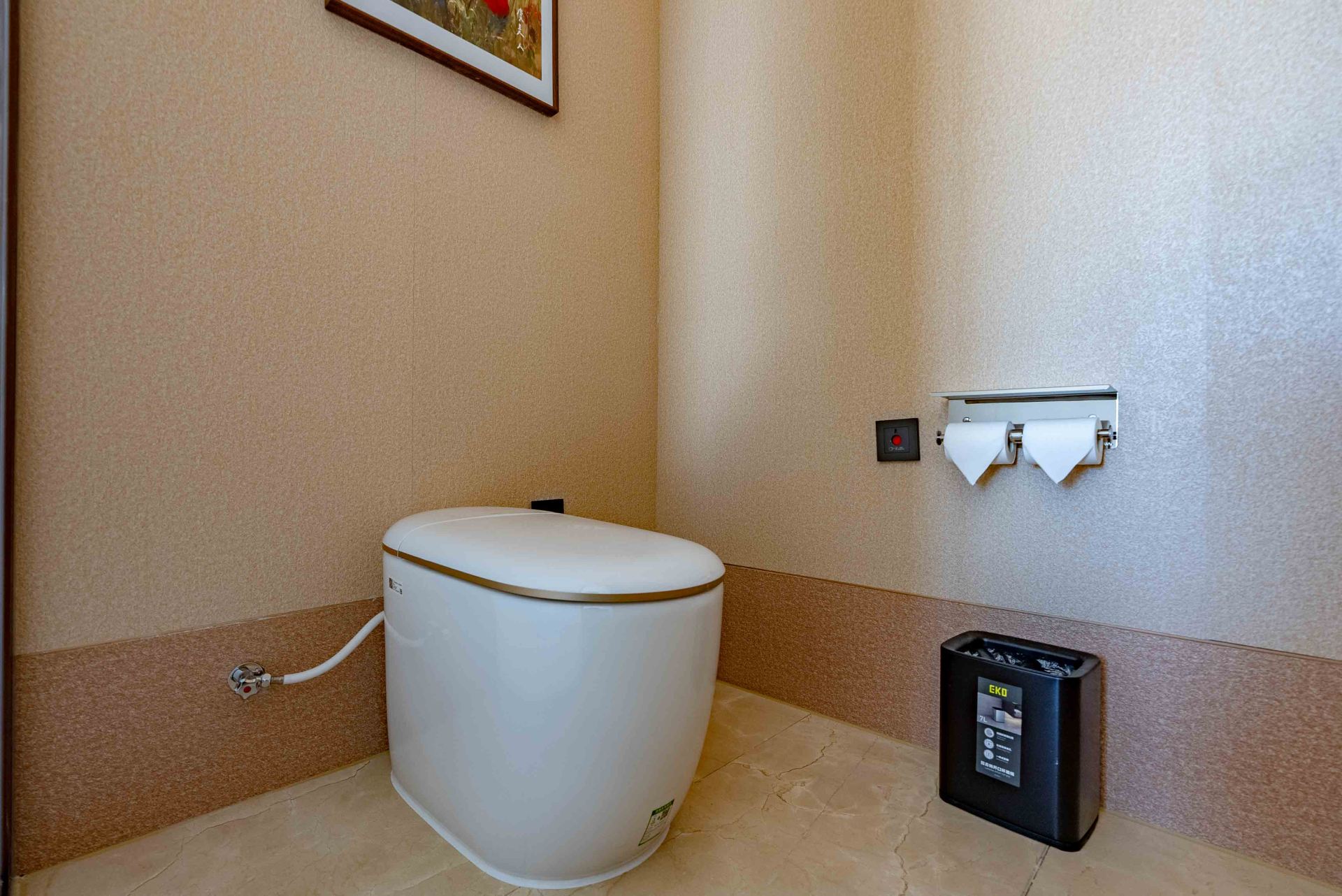 Panoramic Mountain View King Room