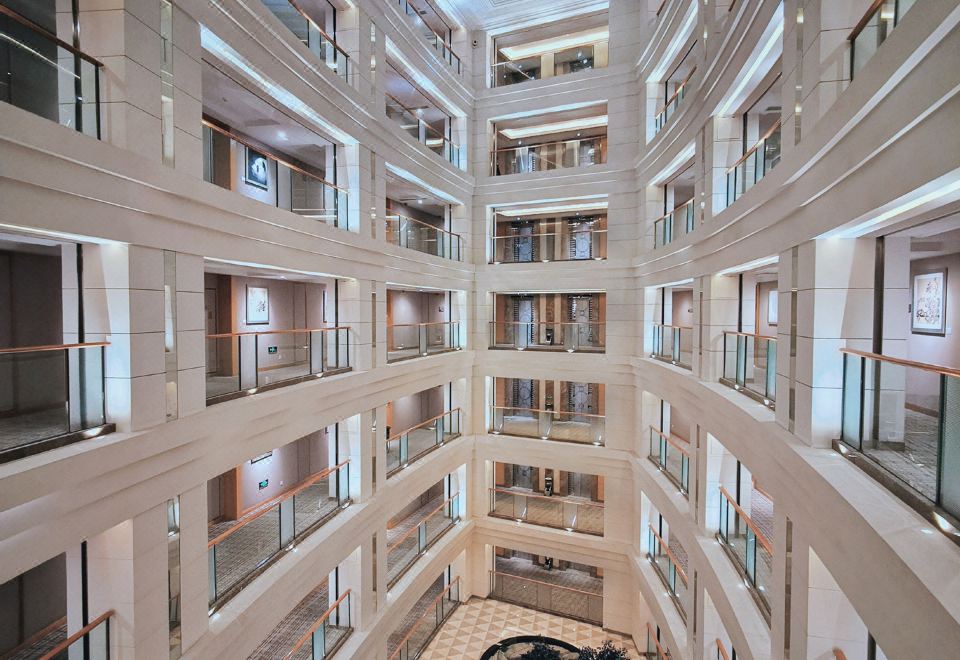 Millennium Hotel Chengdu - Housity