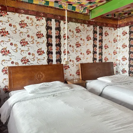 Nima Dangrecuo Xingwang Hotel
