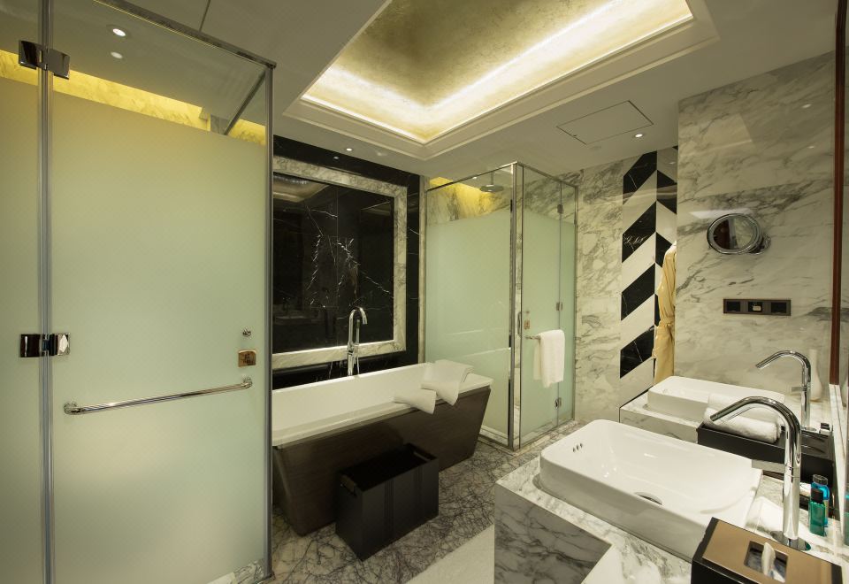 Zhaolin Grand Hotel BeijingCozy Queen Room