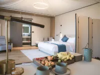 Fengcong Luxury Tent Homestay