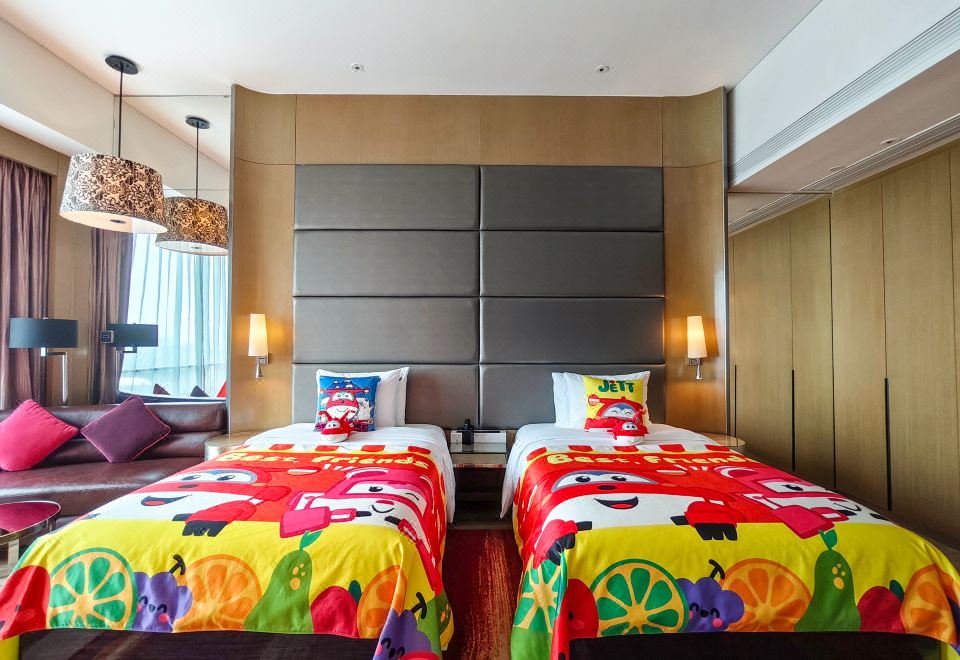 超級飛俠熱帶水果親子雙床房