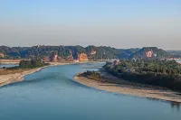 Land Scape Youth River View Hotel