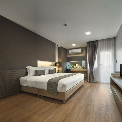 Deluxe Double Room NAP in Fest Promo Code