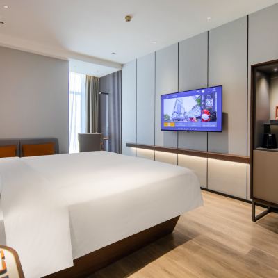 高級大床房「城景+Coffee機+Minibar+投屏電視」 深圳車公廟逸扉酒店優惠