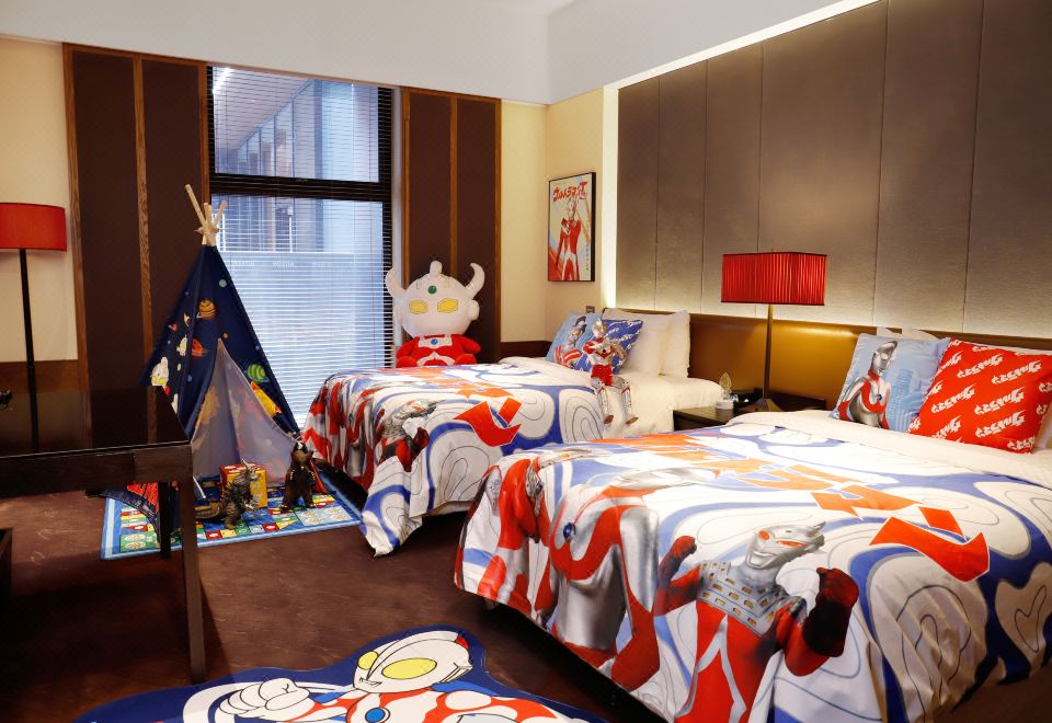 The Westin Xi'anUltraman Theme Twin Bed Room (IP Theme + Cartoon Bathrobe)