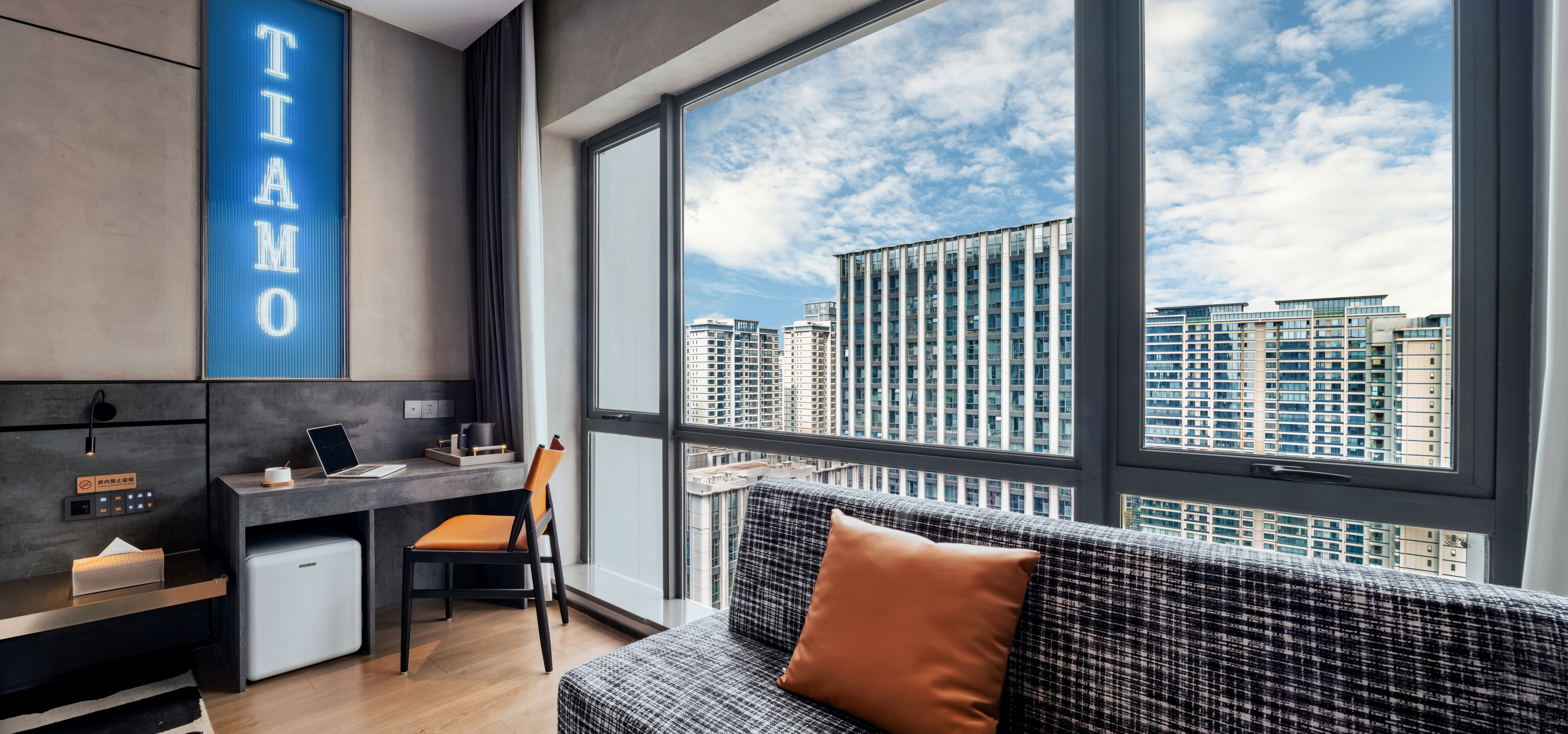 TiAmo奢华大床房[智能客控+芝华仕头等舱床垫+全套科勒衞浴]