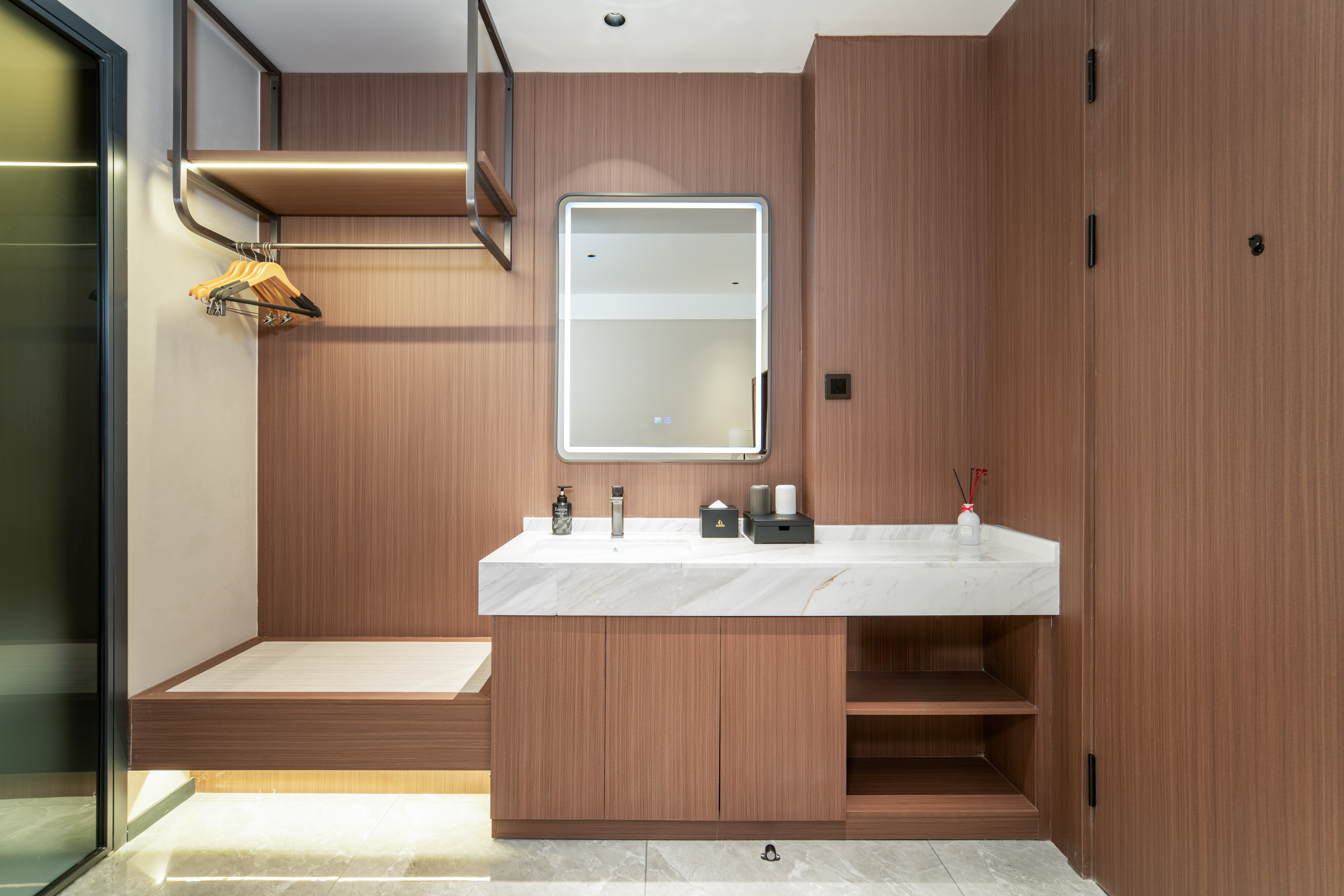 躺平治癒大床房{智能客控+智能马桶+零压床垫}