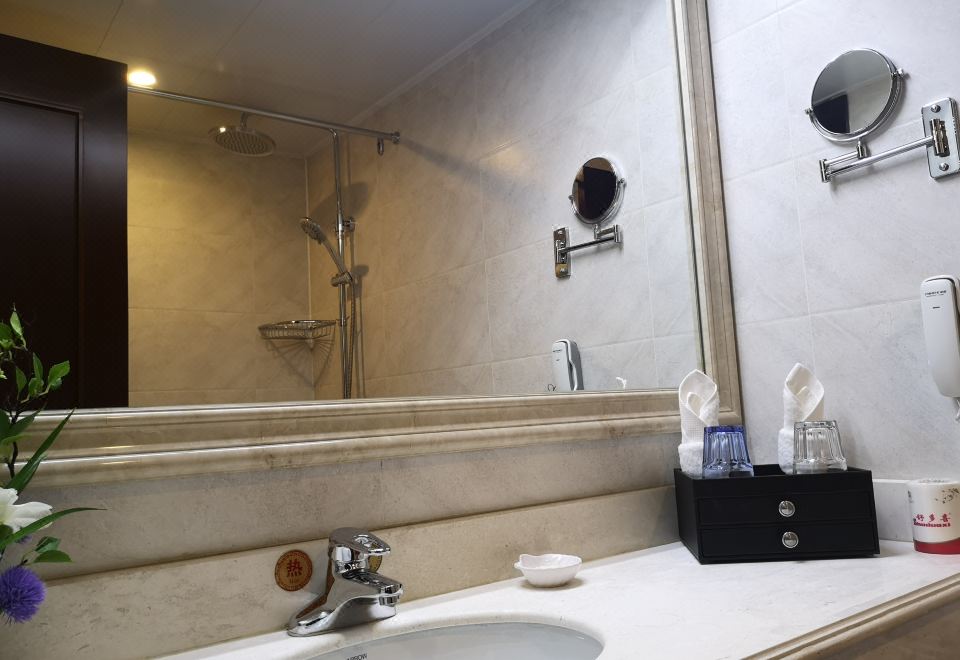 艺术主题大床房