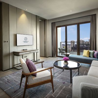 雪舫豪華套房 廣州融創堇山酒店優惠