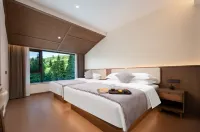 Wudangshan Yun Yin Guan Yue Hotel (Scenic Area Ticket Office)