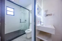 Luoding City Story Hotel