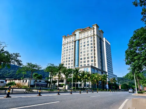 Ruijing Hotel on Hailing Island (Dajiaowan Branch)