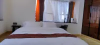 Litang Cloud Homestay