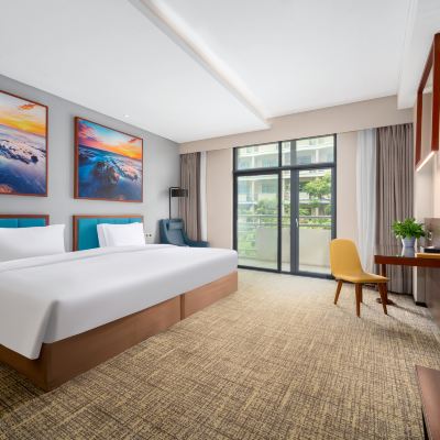 觀景好萊塢大床房 廣州白雲機場澳斯特精選飯店（T1航廈店）優惠