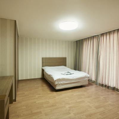 디럭스룸(온돌 혹은 침대 랜덤배정) 아이파크콘도 쿠폰