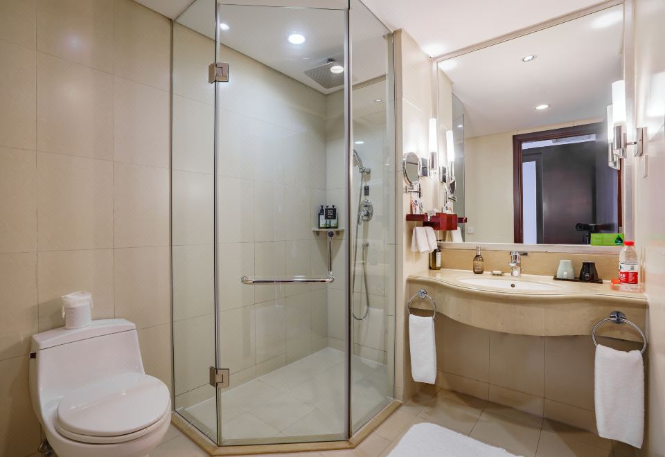 Beijing International Cultural Exchange CenterYunshan Quality Sleep Executive Double Bed Room (Spine-Support Latex + One-Click Sleep Aid + Deep Sleep Monitoring)