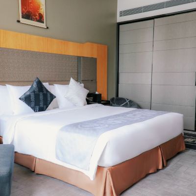 反伍大床房 北京麗都皇冠假日酒店優惠