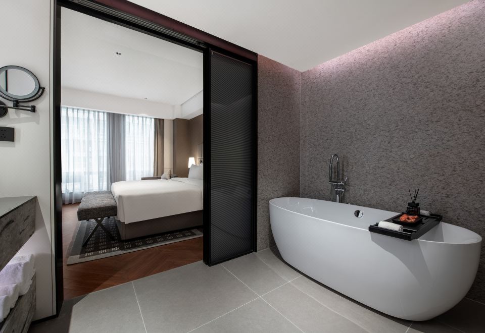 IntercityHotel Guangzhou East Railway StationSuite