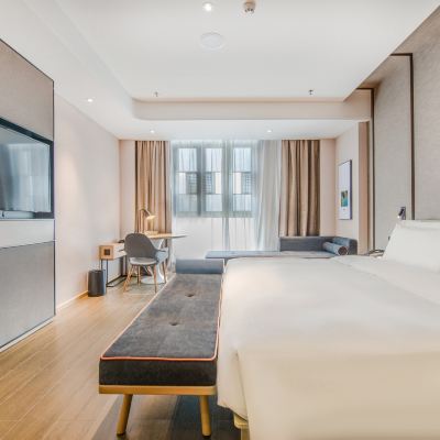 行政大床間（深睡體驗+裸棉床品+小冰箱） 中山坦洲亞朵飯店優惠