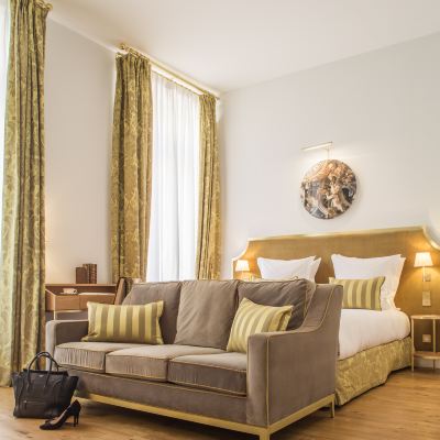 Junior Suite Hotel Alfred Sommier Promo Code