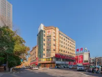 Yingze Hotel (Hohhot Hailiang Square Xinhua Square Subway Station Branch) Hotel a 