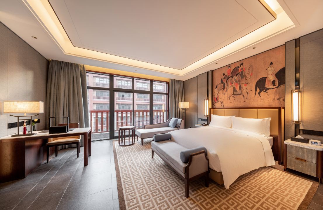 豪华景观大床房