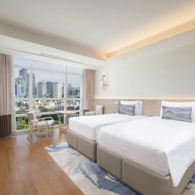 Premier Deluxe Twin Room