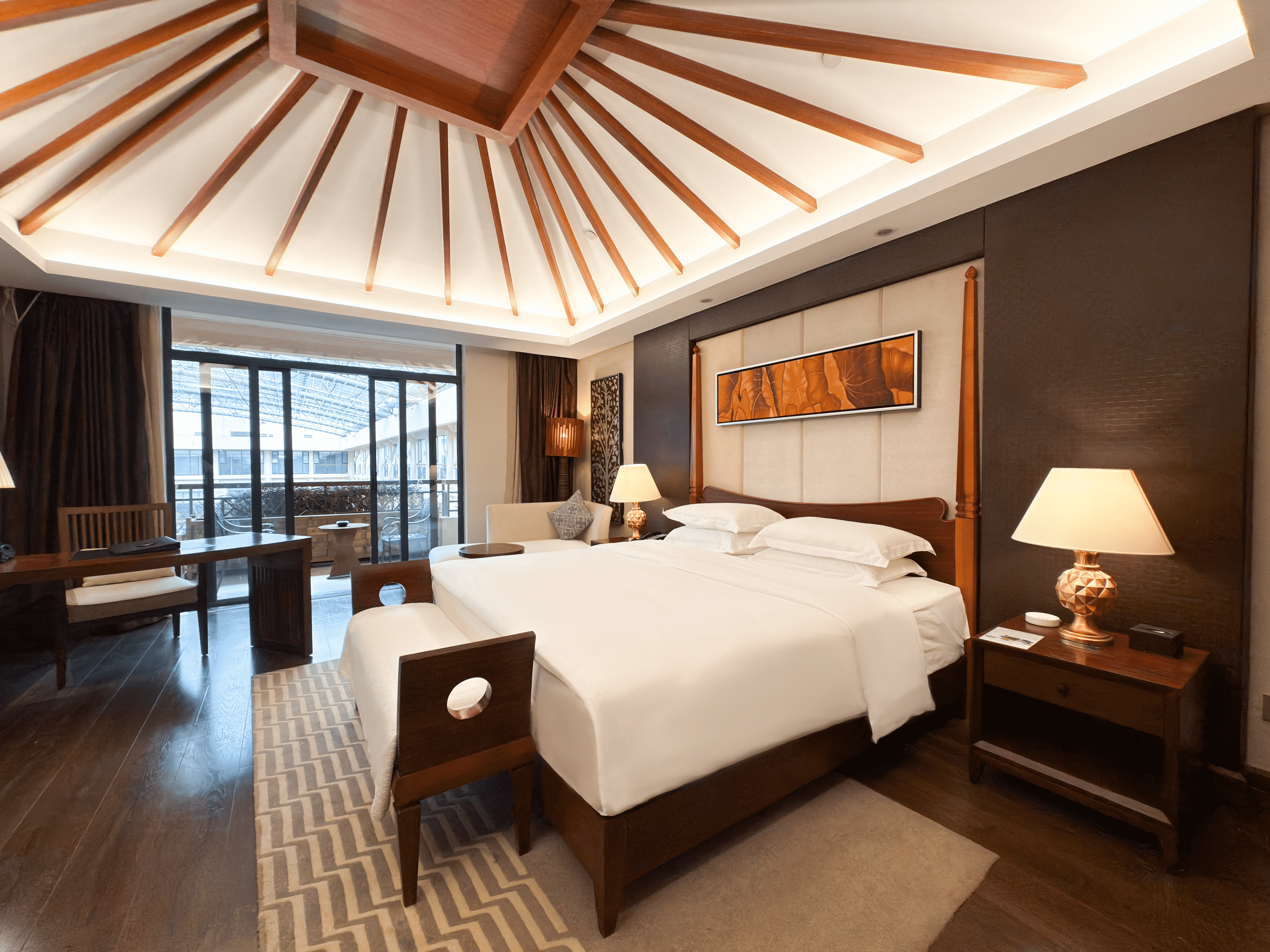 温泉双卧室豪华套房（观景阳台+大浴缸+湿蒸房+1淋浴）