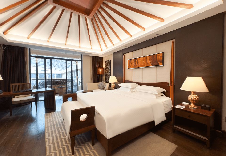 溫泉豪華套房（溫泉水+觀景大陽臺+超大浴缸+濕蒸房）